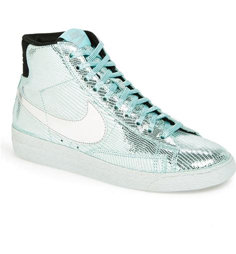 nike blazers women near me